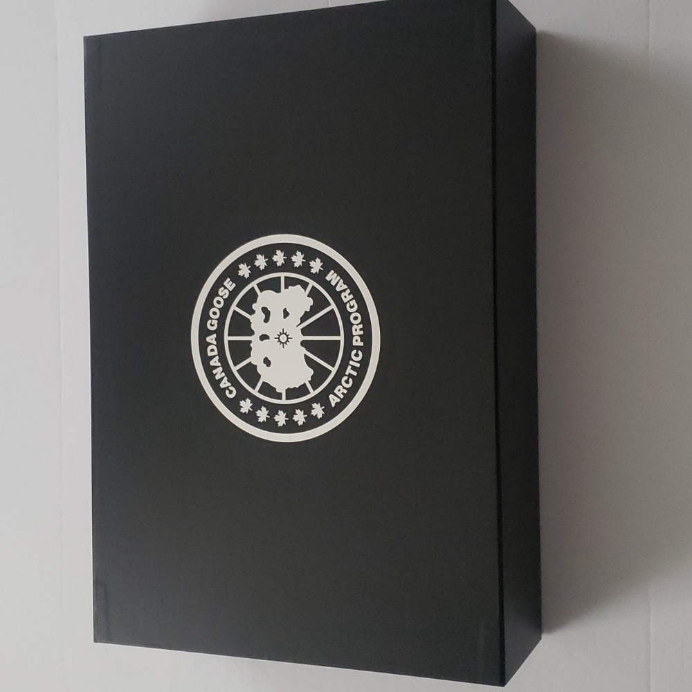 Canada Goose Box XL 21" 1/2 X 15" X 5"1/2
